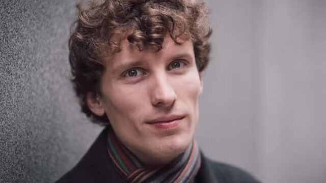 Robert Laidlow marie physique et musique classique dans son album « Reality Eaters »