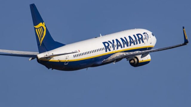 Un hublot arraché en plein vol sur un Boeing 737 Ryanair-Air Malta : que sait-on ?