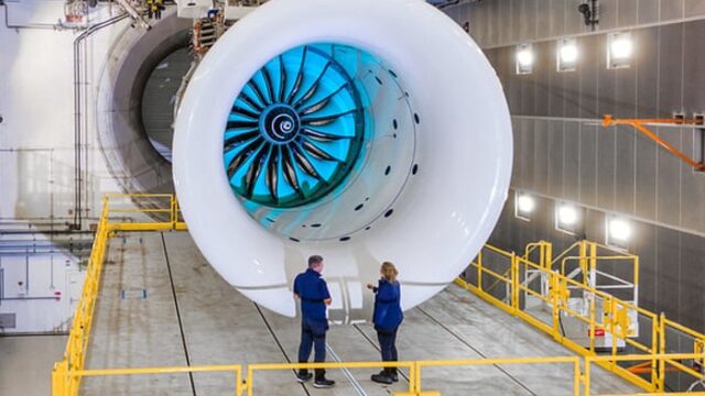 Rolls-Royce relève ses prévisions annuelles après un bond de 48% de son bénéfice semestriel