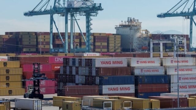 Tarifs douaniers illégaux : Washington a déjà remboursé 100 milliards de dollars
