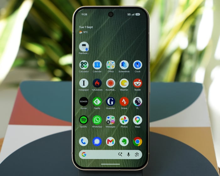 مراجعة Pixel 11 Pro: كاميرا غوغل الأقوى تصبح قابلة للتخصيص بالكامل